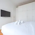 Tbs 325 - Superb With Eiffel Tower View Apartment Paris