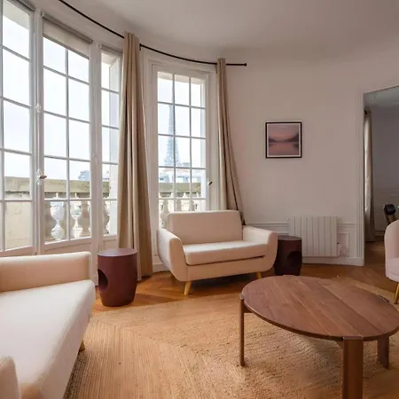 Tbs 325 - Superb With Eiffel Tower View Apartment