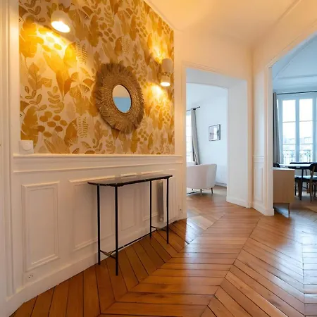 Tbs 325 - Superb With Eiffel Tower View *