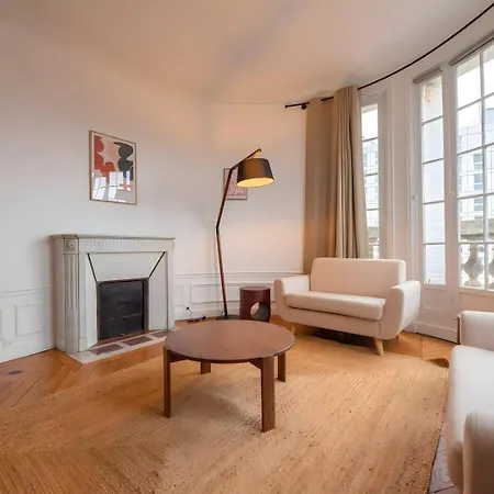 Tbs 325 - Superb With Eiffel Tower View París